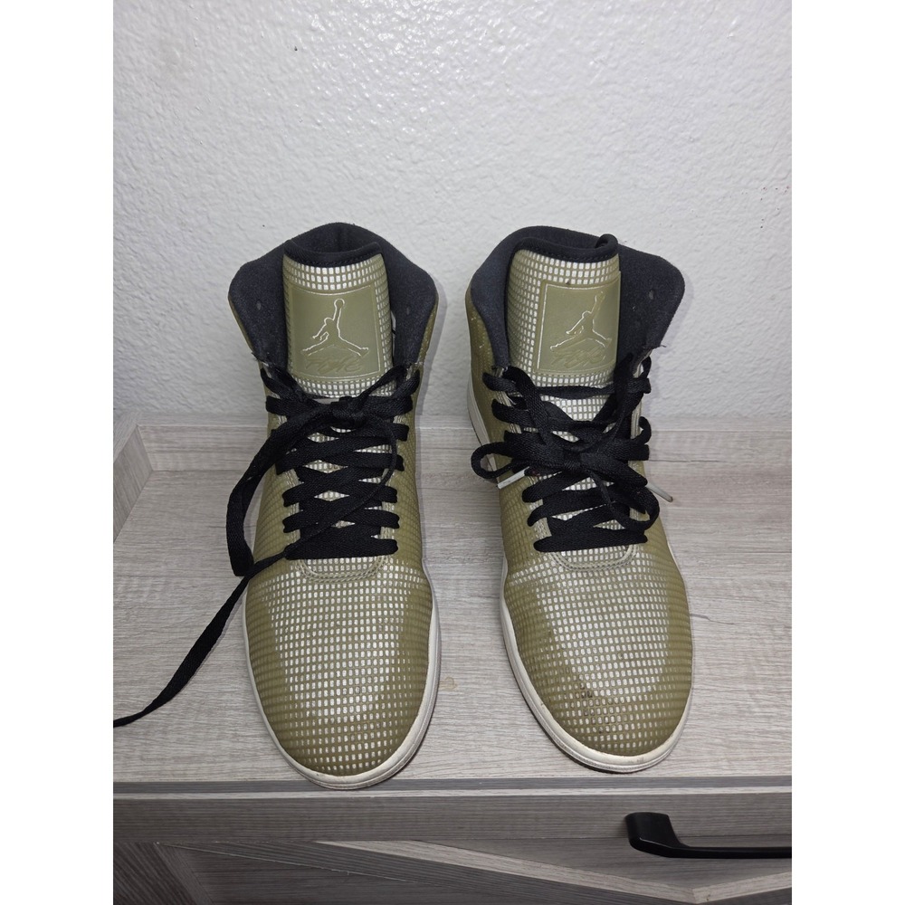 Nike‎ Air Jordan 1 Glow Reflect Sz 8.5 Plus Venom Glow In The Dark